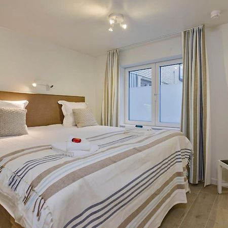 Huswell - Stunning Apartment At The Beachfront Of De Haan Buitenkant foto