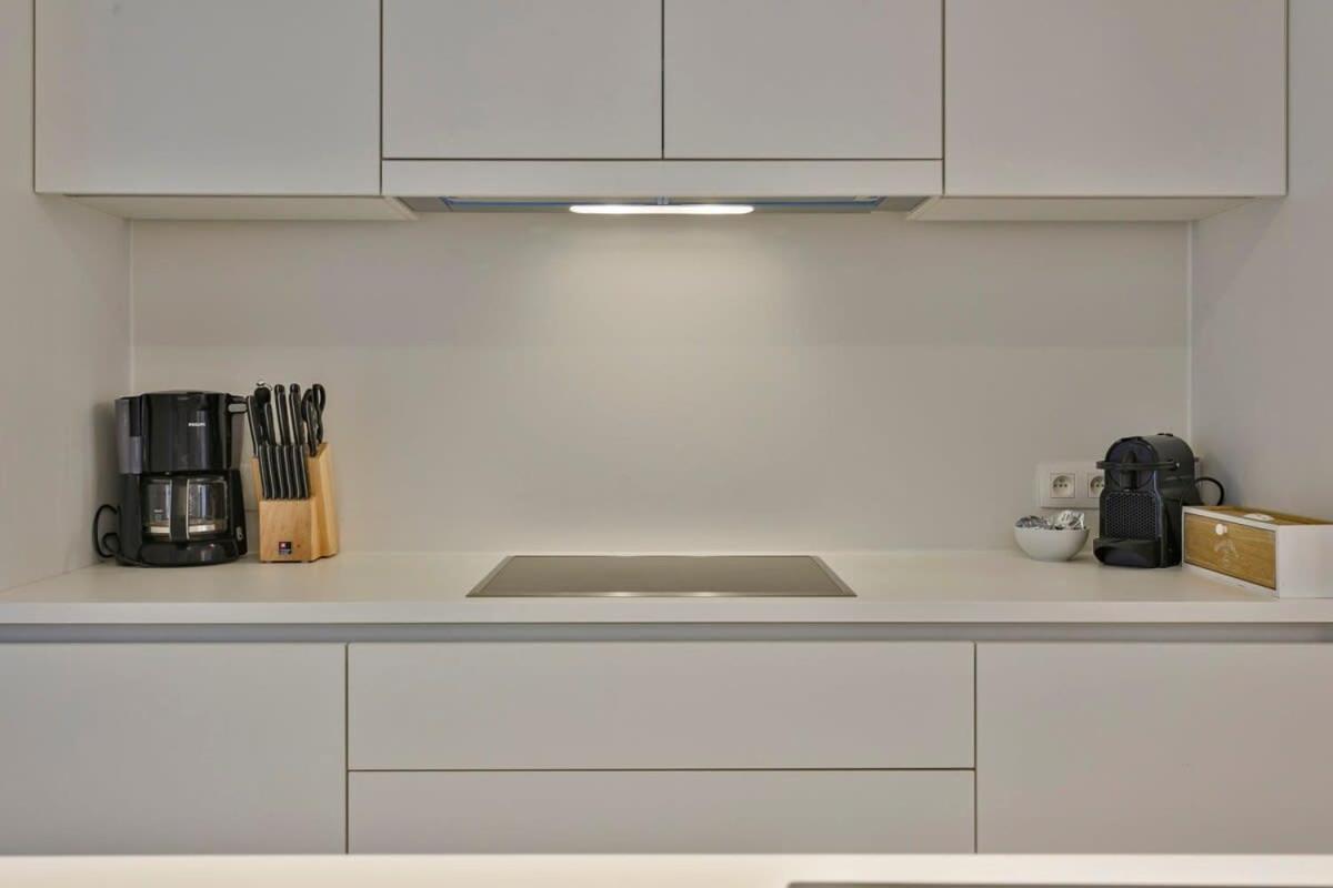 Huswell - Stunning Apartment At The Beachfront Of De Haan Buitenkant foto